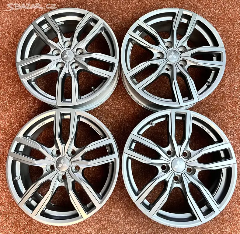 Náhled: 5x114,3 R17 Mitsubishi Outlander / ASX - ET 38